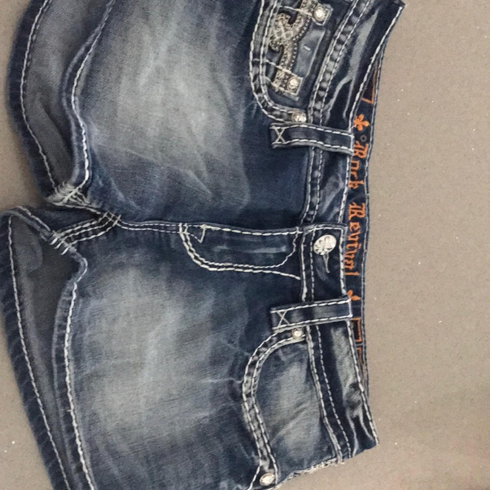 COPY - Size 29 rock revival buyer didn’t list right address